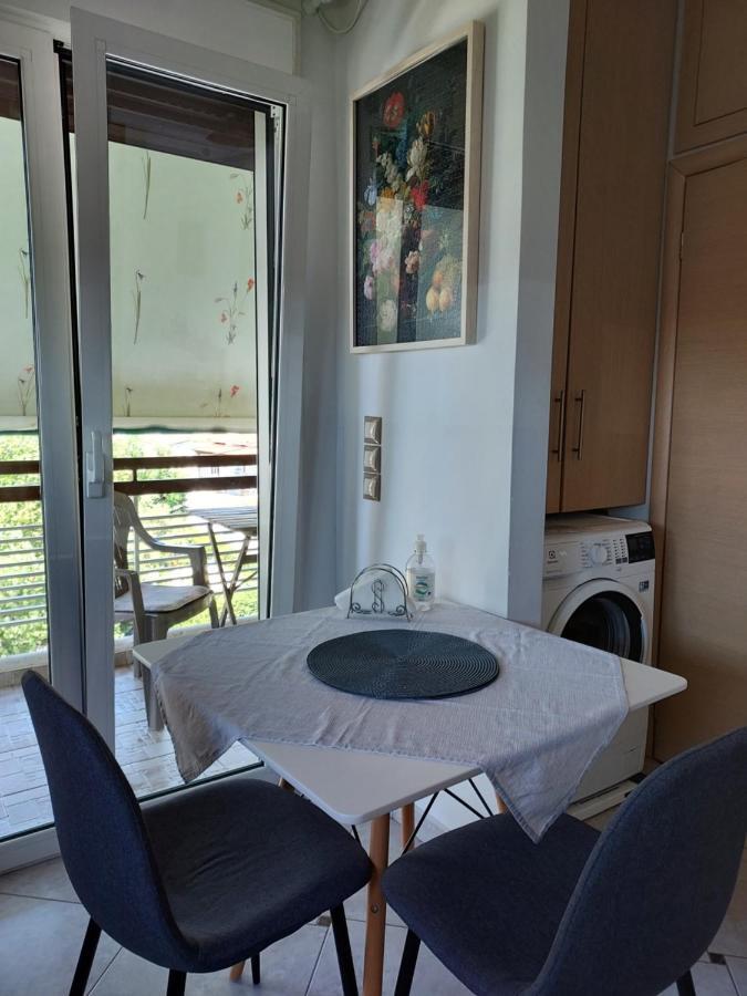 Studio Anlia Apartment เนอามากรี ภายนอก รูปภาพ